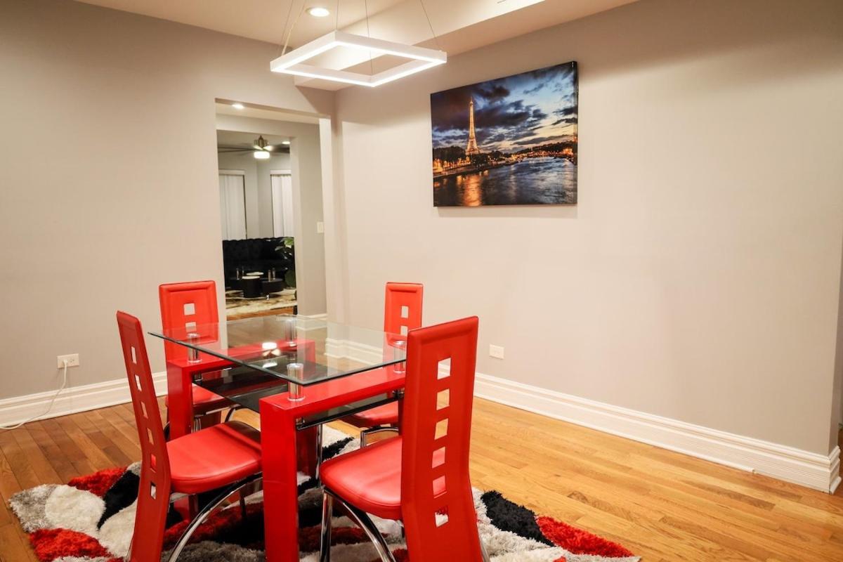 Gorgeous 4bdr In Chicago,15mins From Dwtn Apartamento *